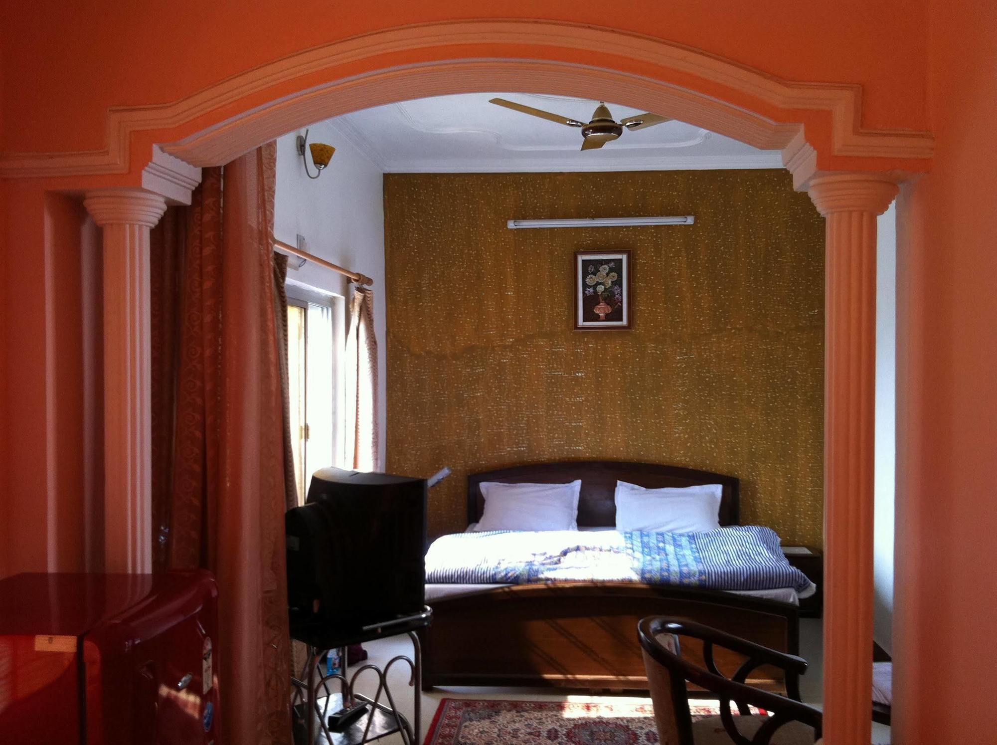 Vashishth Guest House Rishīkesh Extérieur photo